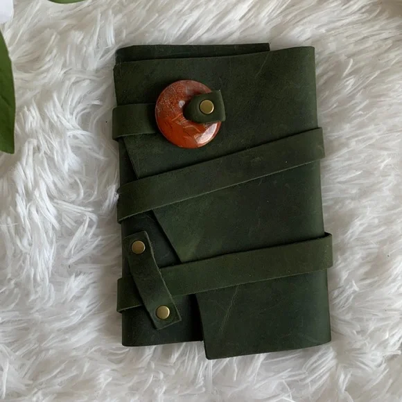 NWT Portland leather goods unlined wrap journal brushed green - Picture 1 of 3